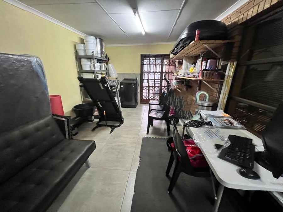 3 Bedroom Property for Sale in Blomanda Free State